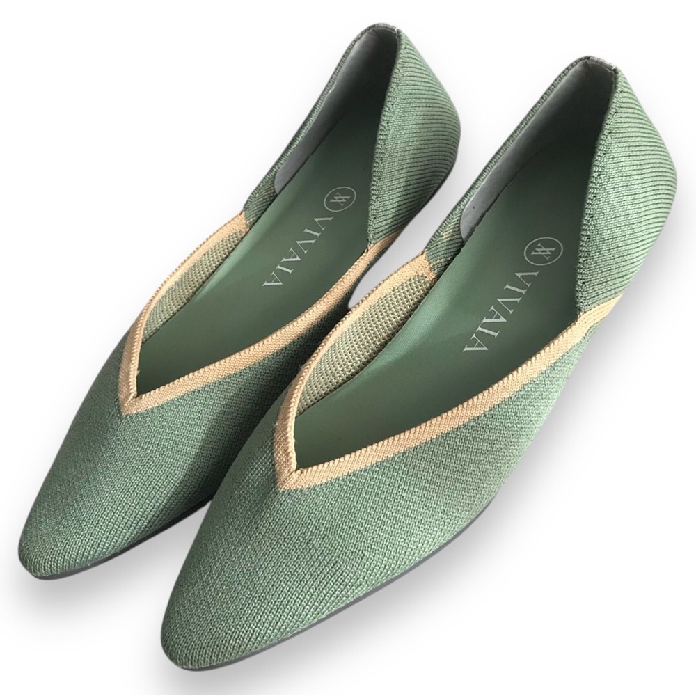 VIVAIA Women's Pointed Toe Flats in Sage Green